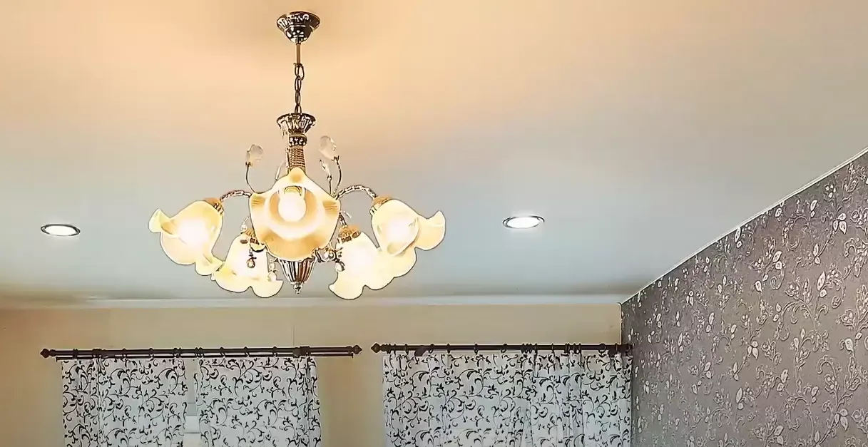 Бесшовный натяжной потолок — Королёв, Пионерская, 1/4, фото 1
